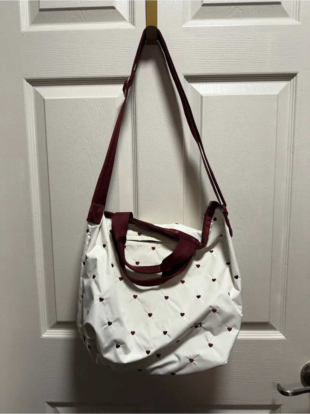 Lesportsac stylish white